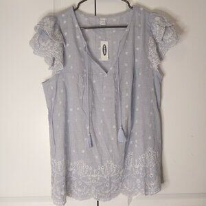 Old Navy Woman's Blouse with Flower
